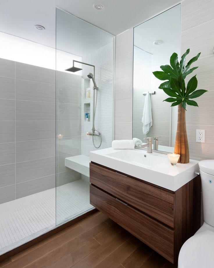chất liệu kính tăng độ rộng cho phòng tắm nhỏ 4m2